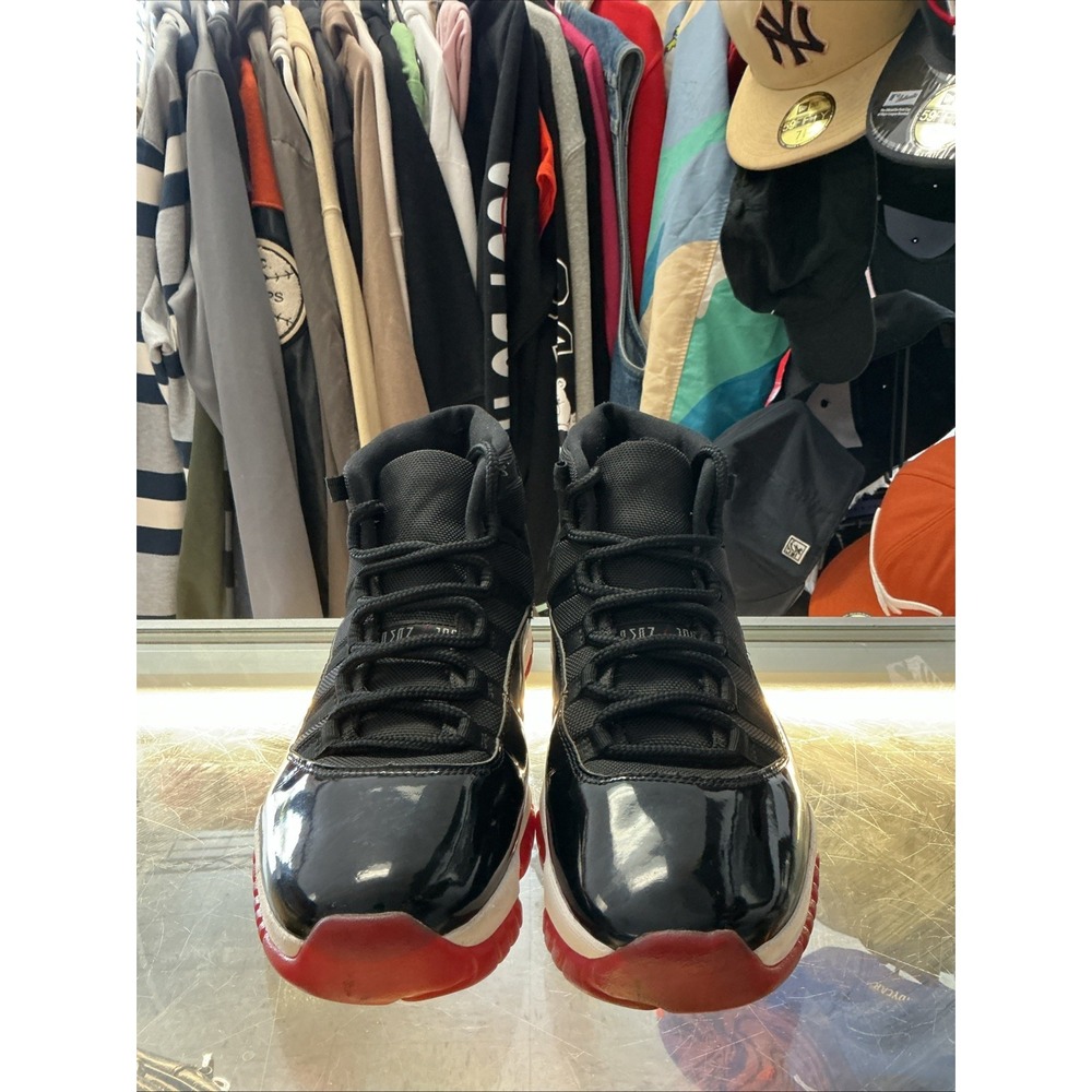 Nike Air Jordan 11 Retro Bred 2019 (378037-061) Size 11.5